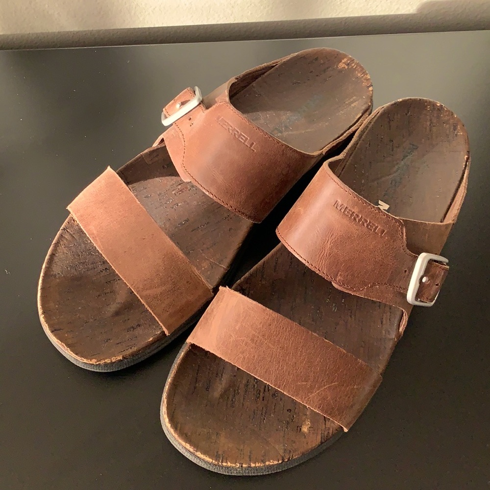 Merrell sandals size 8